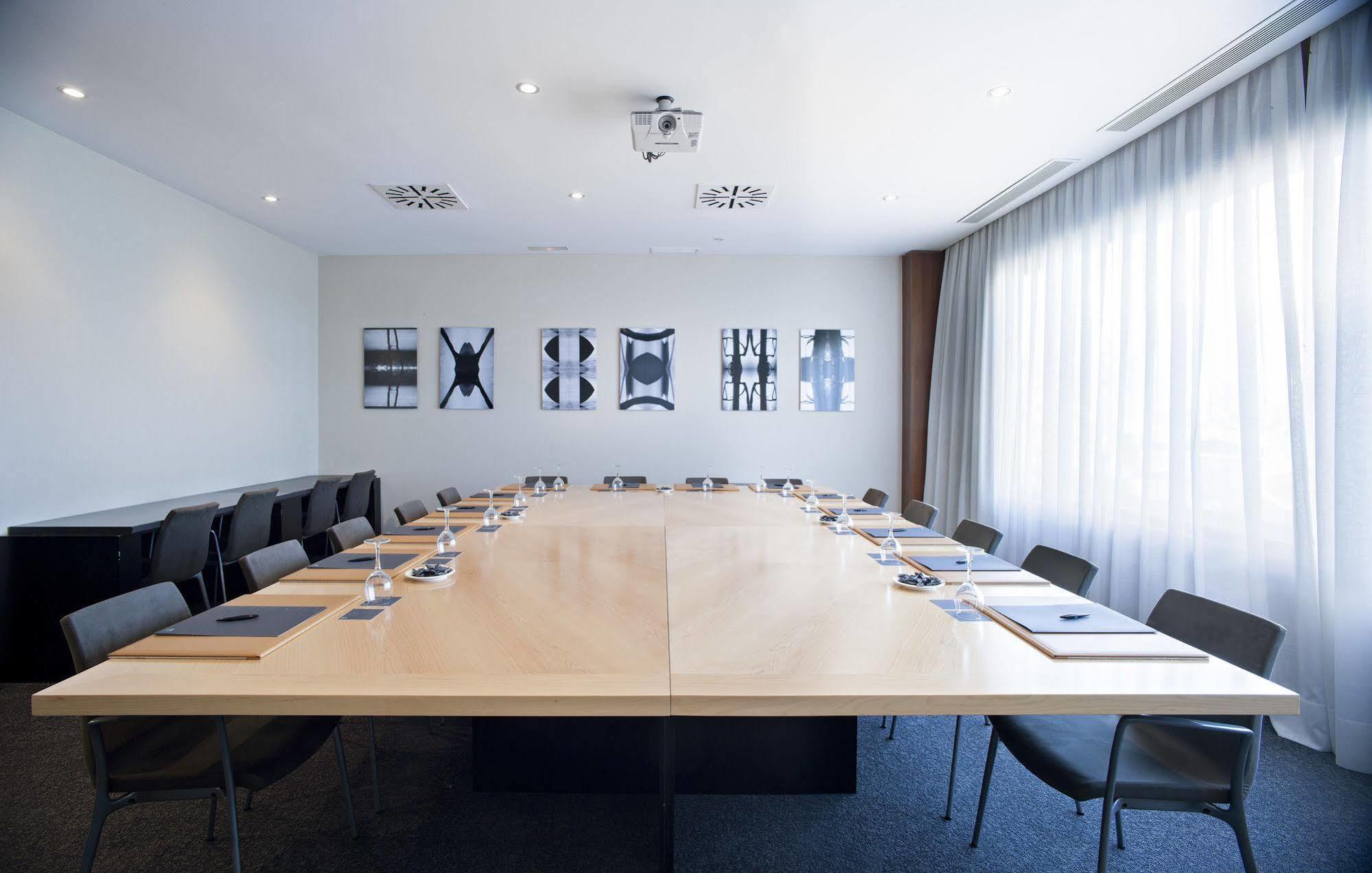 Ac Hotel Huelva By Marriott Exterior foto